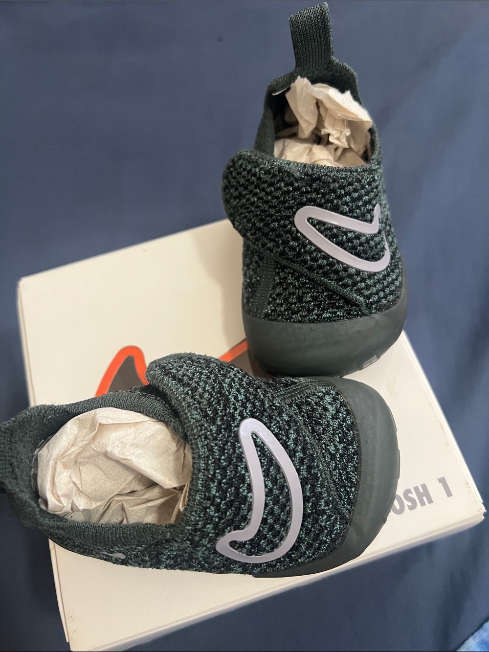 Nike Kids Slip-On Knit Sneakers in Forest Green with White Swoosh